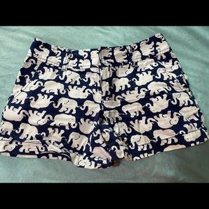 Lilly Pulitzer Callahan shorts in Tusk in Sun
